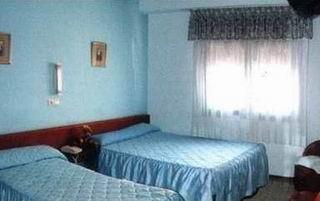 Hotel Nuria El Campello Buitenkant foto
